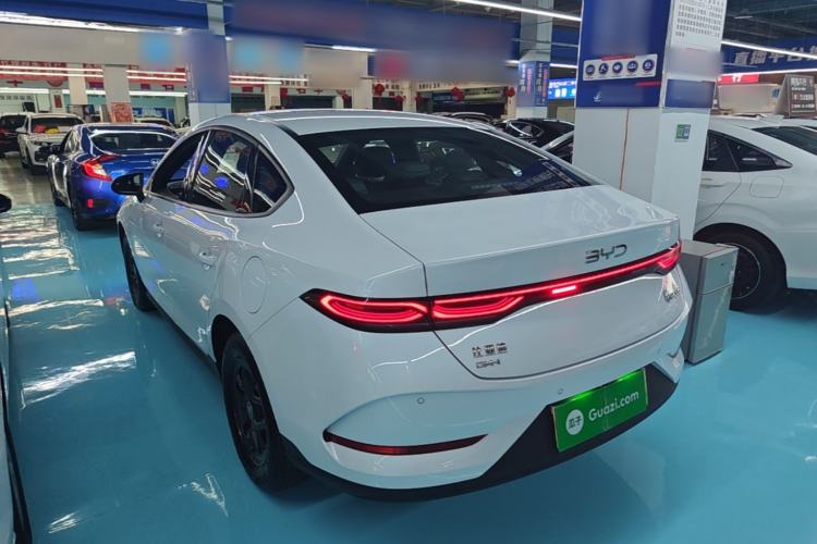 Used BYD Qin PLUS 2025 DM-i Smart Drive 55KM Leading Model Rear Left 45 Deg
