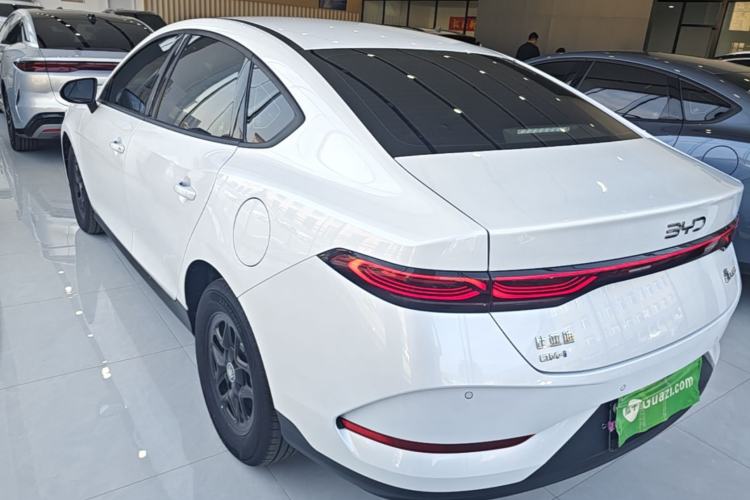 Used BYD Qin PLUS 2025 DM-i Smart Drive 55KM Leading Model Rear Left 45 Deg