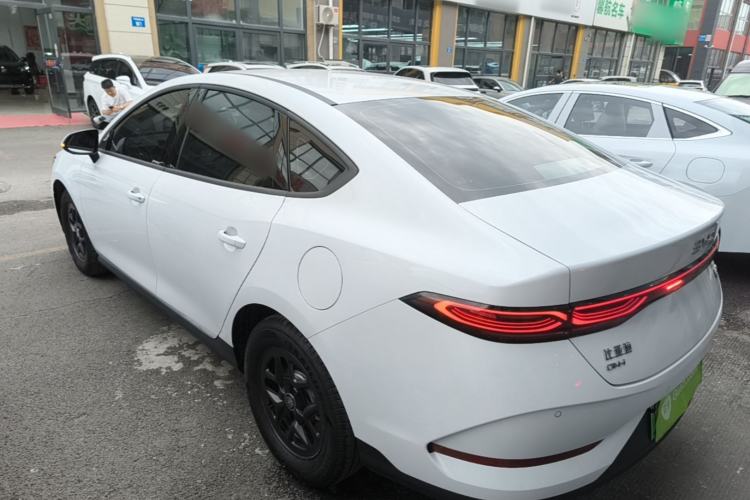 Used BYD Qin PLUS 2025 DM-i Smart Drive 55KM Leading Model Rear Left 45 Deg