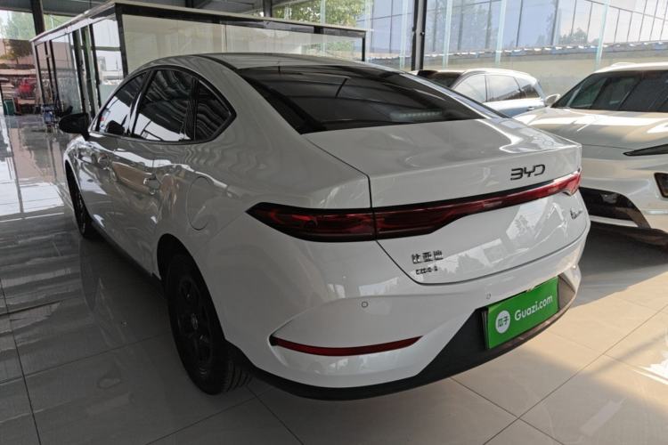 Used BYD Qin PLUS 2025 DM-i Smart Drive 55KM Leading Model Rear Left 45 Deg
