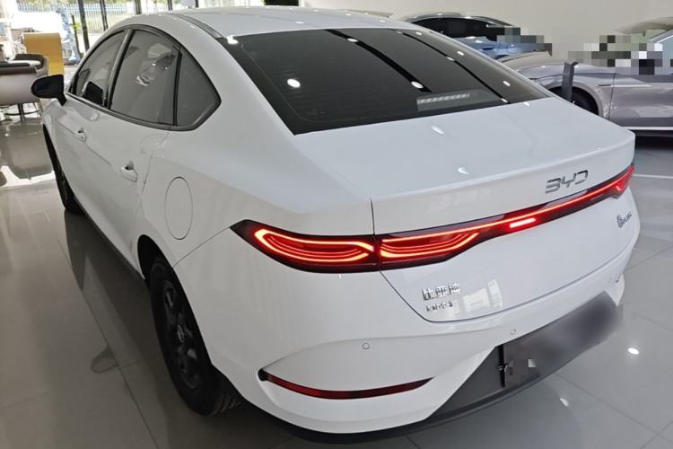 Used BYD Qin PLUS 2025 DM-i Smart Drive 55KM Leading Model Rear Left 45 Deg