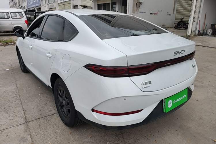 Used BYD Qin PLUS 2025 DM-i Smart Drive 55KM Leading Model Rear Left 45 Deg