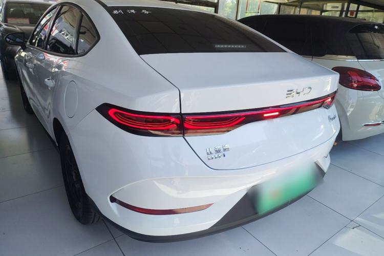 Used BYD Qin PLUS 2025 DM-i Smart Drive 55KM Leading Model Rear Left 45 Deg