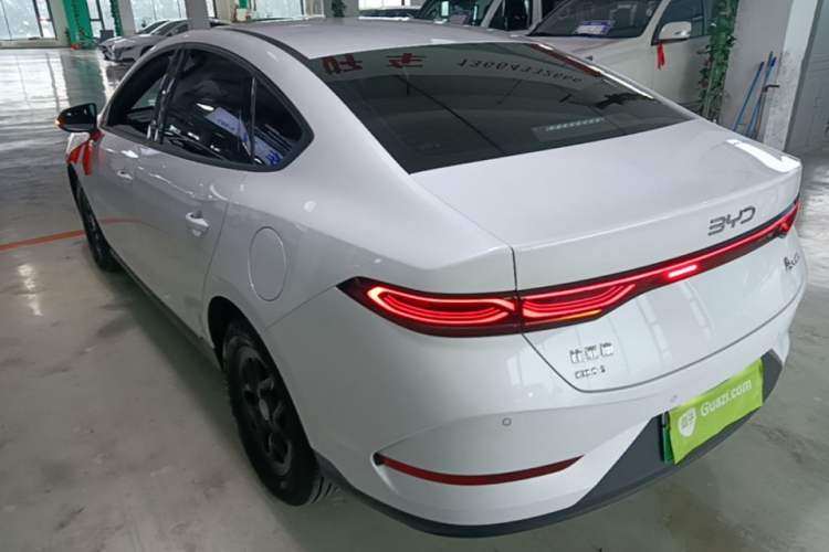Used BYD Qin PLUS 2025 DM-i Smart Drive 55KM Leading Model Rear Left 45 Deg