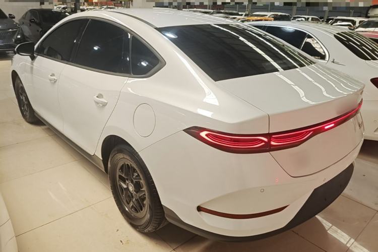 Used BYD Qin PLUS 2025 DM-i Smart Drive 55KM Leading Model Rear Left 45 Deg