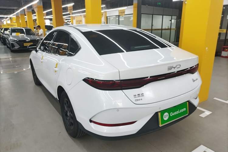 Used BYD Qin PLUS 2025 DM-i Smart Drive 55KM Leading Model Rear Left 45 Deg