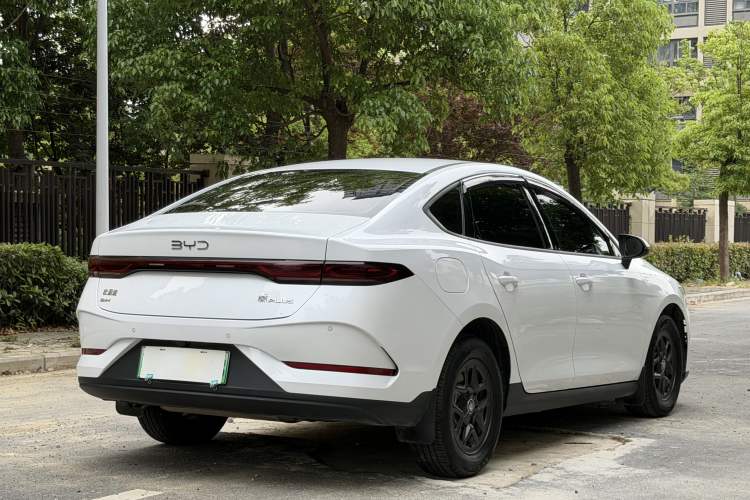 Used BYD Qin PLUS 2025 DM-i Smart Drive 55KM Leading Model Rear Right 45 Deg
