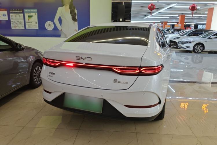 Used BYD Qin PLUS 2025 DM-i Smart Drive 55KM Leading Model Rear Right 45 Deg