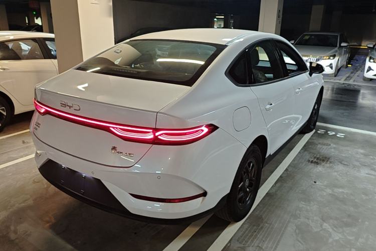 Used BYD Qin PLUS  Rear Right 45 Deg