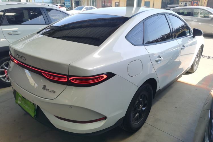 Used BYD Qin PLUS 2025 DM-i Smart Drive 55KM Leading Model Rear Right 45 Deg