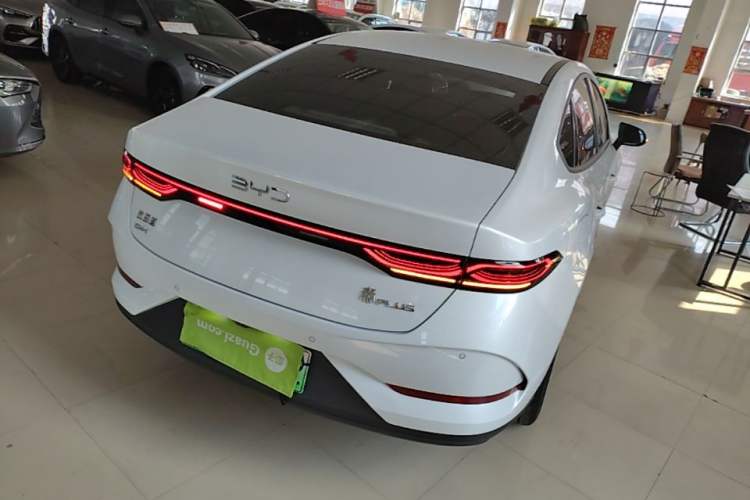 Used BYD Qin PLUS 2025 DM-i Smart Drive 55KM Leading Model Rear Right 45 Deg