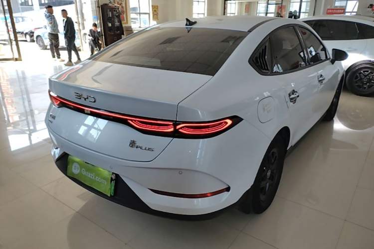 Used BYD Qin PLUS 2025 DM-i Smart Drive 55KM Leading Model Rear Right 45 Deg