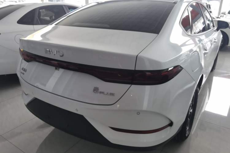 Used BYD Qin PLUS 2025 DM-i Smart Drive 55KM Leading Model Rear Right 45 Deg