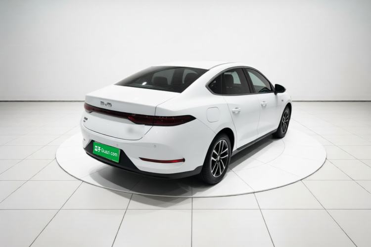 Used BYD Qin PLUS 2025 DM-i Smart Drive 55KM Leading Model Rear Right 45 Deg