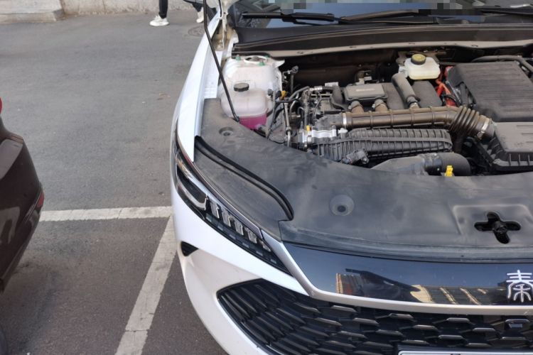 Used BYD Qin PLUS 2025 DM-i Smart Drive 55KM Leading Model Right Front Headlight