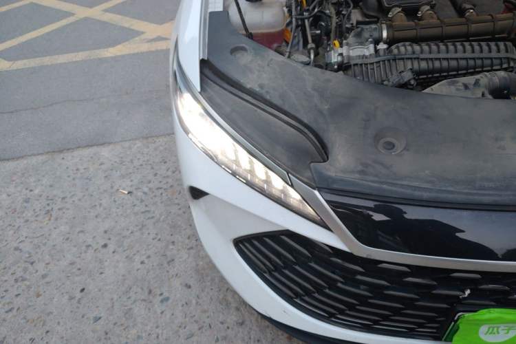 Used BYD Qin PLUS 2025 DM-i Smart Drive 55KM Leading Model Right Front Headlight