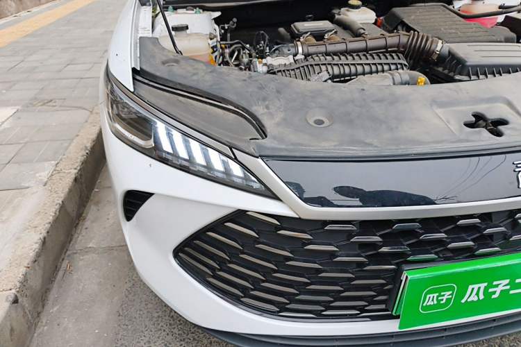 Used BYD Qin PLUS 2025 DM-i Smart Drive 55KM Leading Model Right Front Headlight