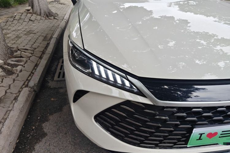 Used BYD Qin PLUS  Right Front Headlight