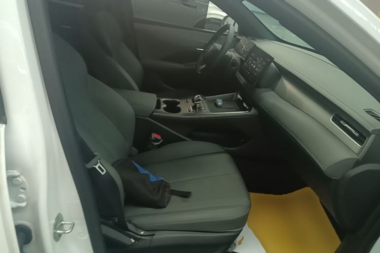 Used BYD Qin PLUS 2025 DM-i Smart Drive 55KM Leading Model Right Front Seat