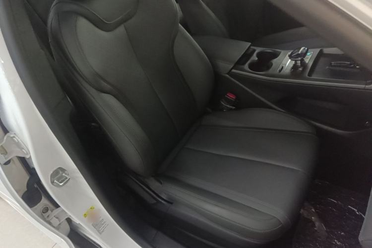 Used BYD Qin PLUS 2025 DM-i Smart Drive 55KM Leading Model Right Front Seat