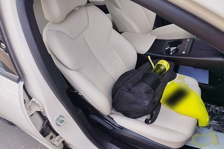 Used BYD Qin PLUS  Right Front Seat