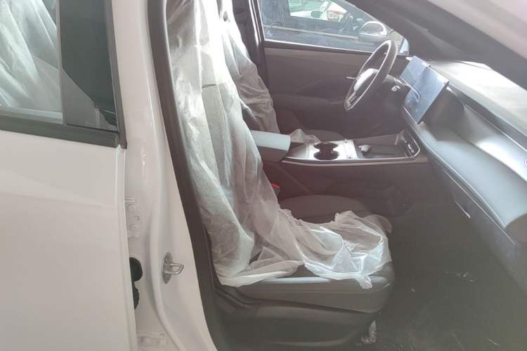Used BYD Qin PLUS  Right Front Seat
