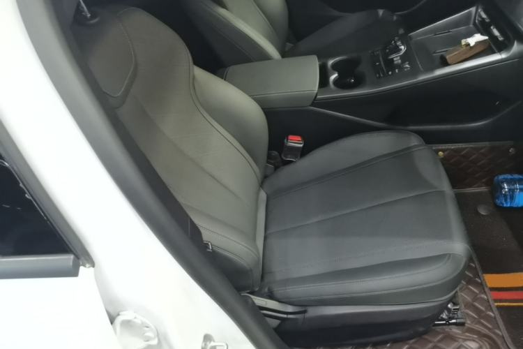Used BYD Qin PLUS 2025 DM-i Smart Drive 55KM Leading Model Right Front Seat