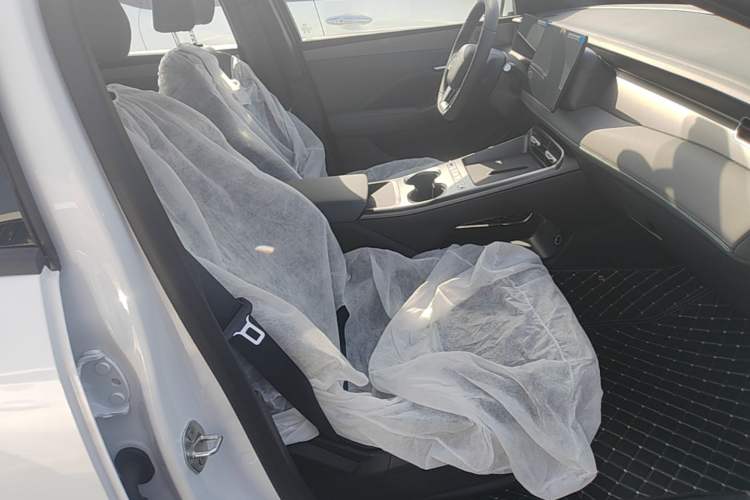 Used BYD Qin PLUS  Right Front Seat