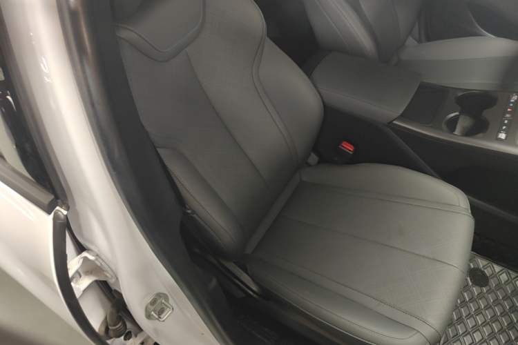 Used BYD Qin PLUS  Right Front Seat