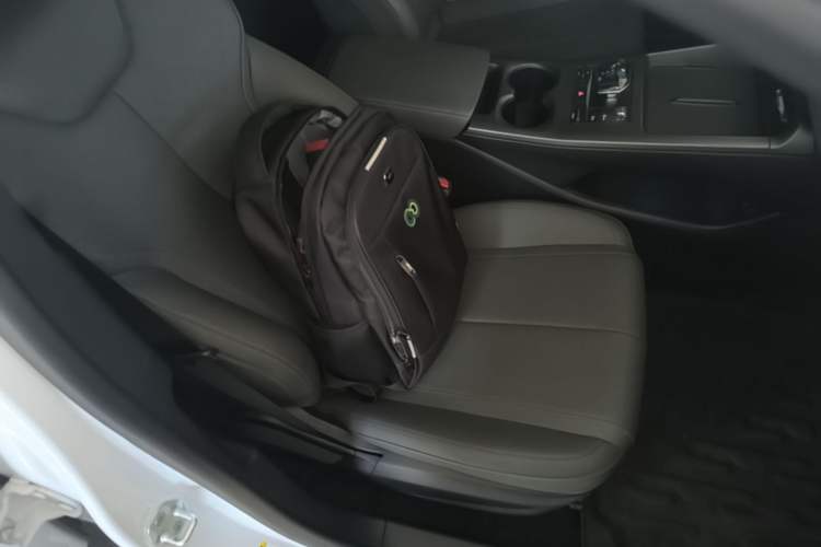 Used BYD Qin PLUS 2025 DM-i Smart Drive 55KM Leading Model Right Front Seat