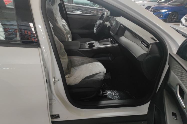 Used BYD Qin PLUS  Right Front Seat