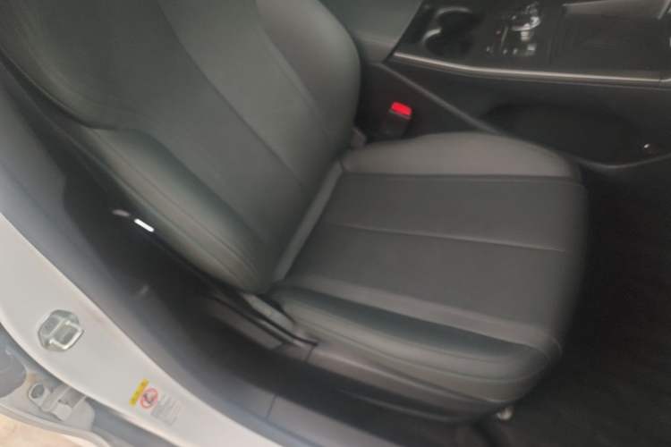 Used BYD Qin PLUS 2025 DM-i Smart Drive 55KM Leading Model Right Front Seat