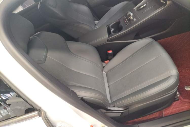 Used BYD Qin PLUS 2025 DM-i Smart Drive 55KM Beyond Model Right Front Seat