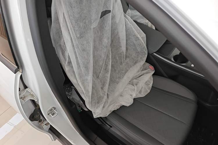 Used BYD Qin PLUS  Right Front Seat
