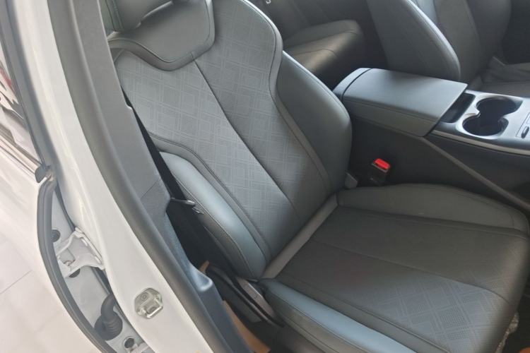 Used BYD Qin PLUS 2025 DM-i Smart Drive 120KM Superior Model Right Front Seat