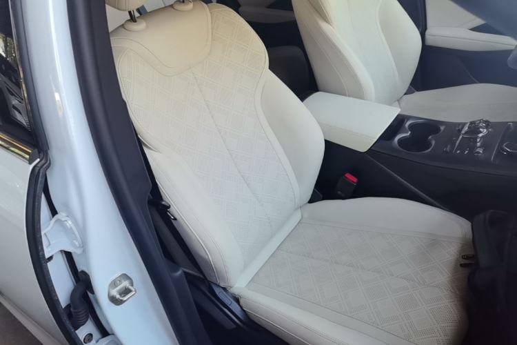 Used BYD Qin PLUS 2025 EV Smart Drive Edition 510KM Leading Model Right Front Seat