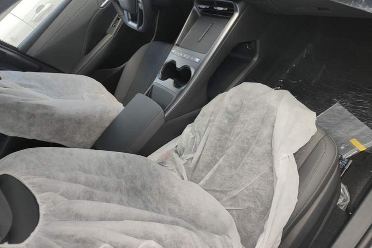 Used BYD Qin PLUS  Right Front Seat