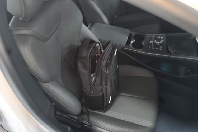 Used BYD Qin PLUS 2025 DM-i Smart Drive 55KM Leading Model Right Front Seat