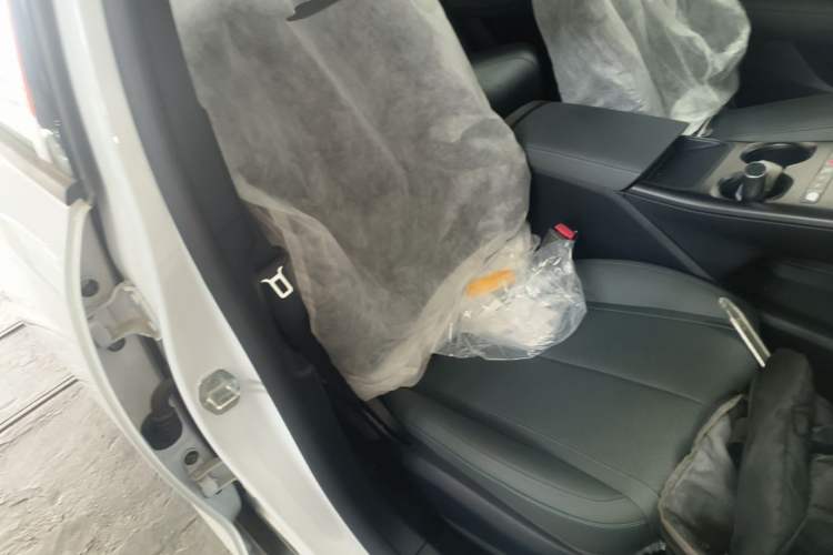 Used BYD Qin PLUS  Right Front Seat