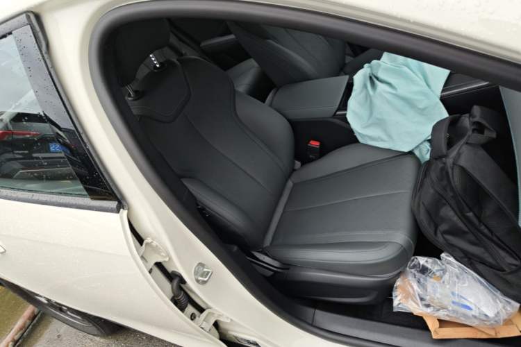 Used BYD Qin PLUS  Right Front Seat