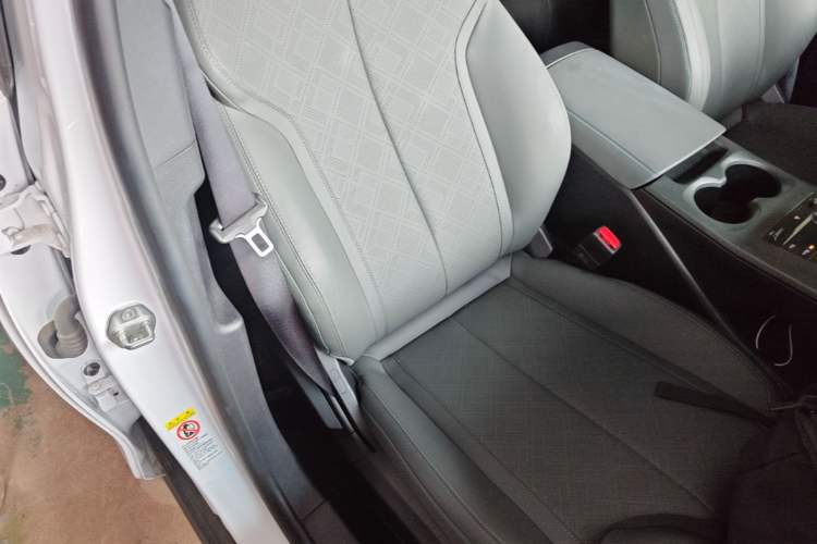 Used BYD Qin PLUS 2025 DM-i Smart Drive 55KM Leading Model Right Front Seat