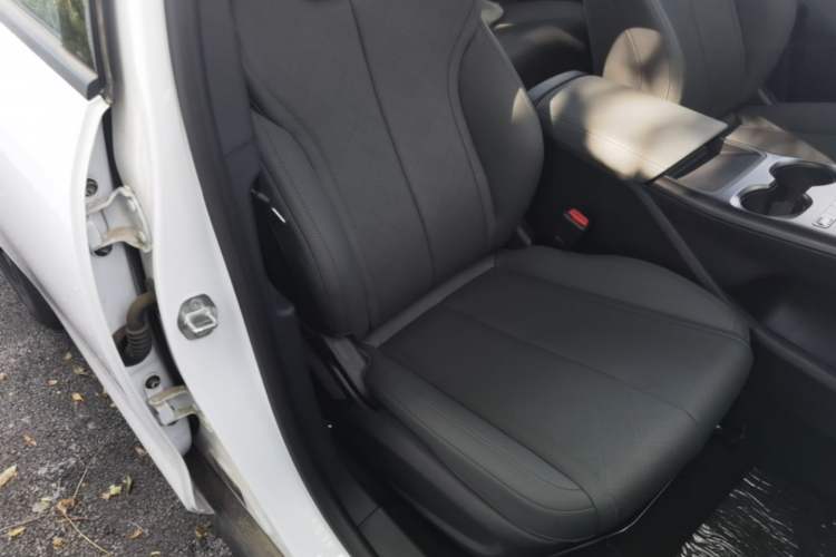Used BYD Qin PLUS  Right Front Seat