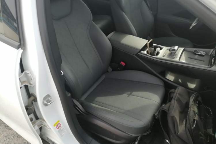 Used BYD Qin PLUS 2025 DM-i Smart Drive 55KM Leading Model Right Front Seat