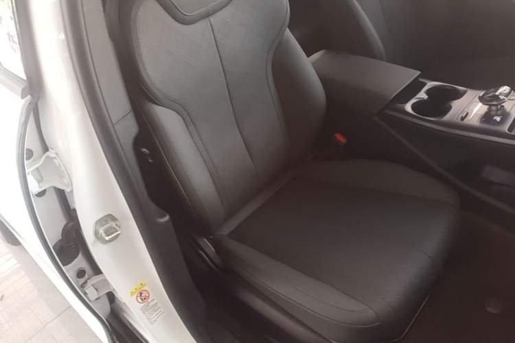 Used BYD Qin PLUS 2025 DM-i Smart Drive 55KM Leading Model Right Front Seat