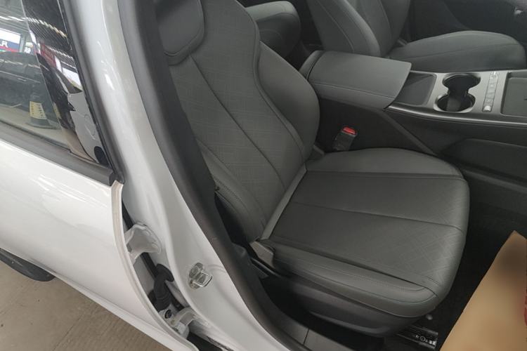Used BYD Qin PLUS  Right Front Seat