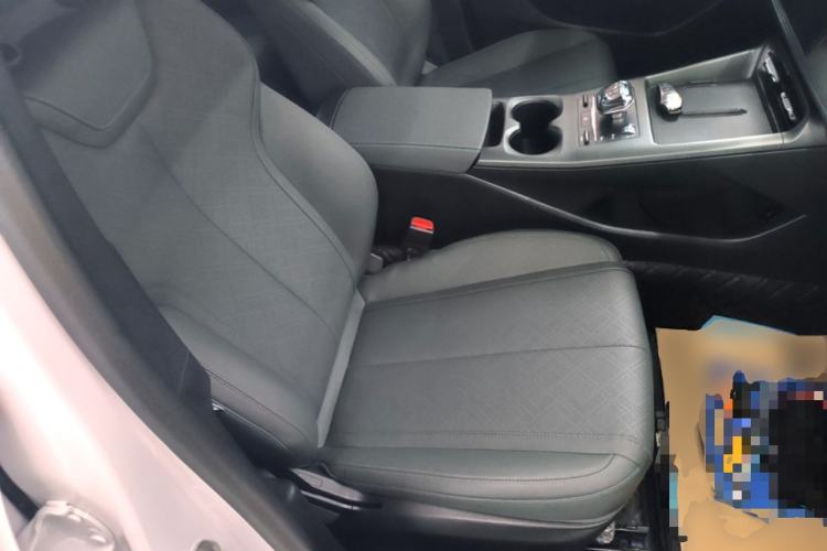 Used BYD Qin PLUS 2025 DM-i Smart Drive 55KM Leading Model Right Front Seat