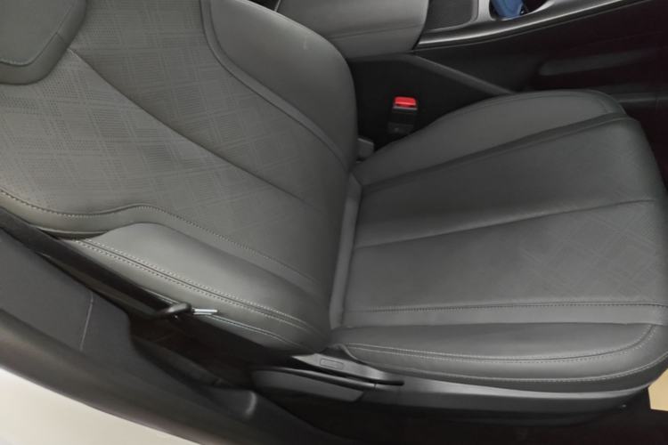 Used BYD Qin PLUS  Right Front Seat