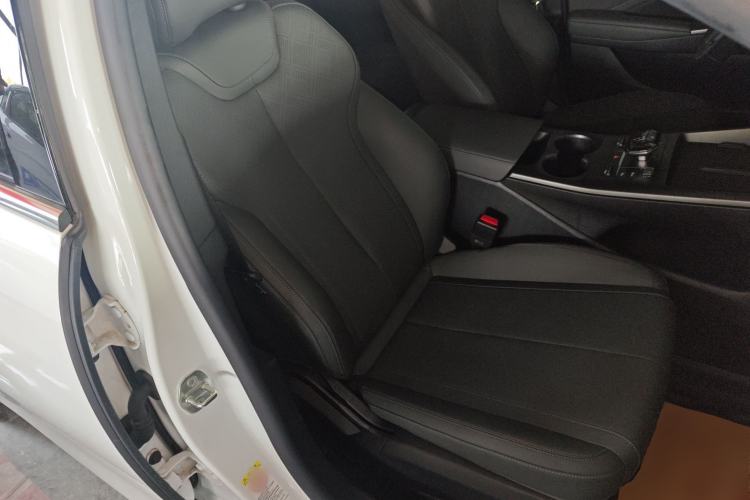 Used BYD Qin PLUS 2025 EV Smart Drive Edition 510KM Leading Model Right Front Seat