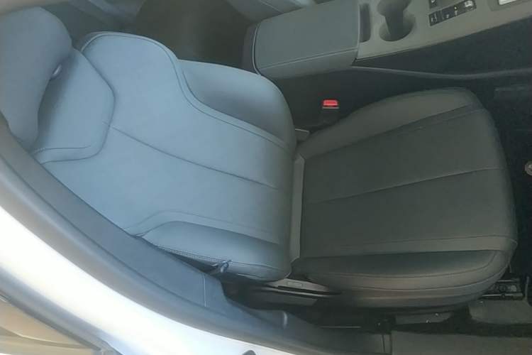 Used BYD Qin PLUS 2025 DM-i Smart Drive 55KM Leading Model Right Front Seat
