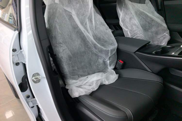Used BYD Qin PLUS  Right Front Seat